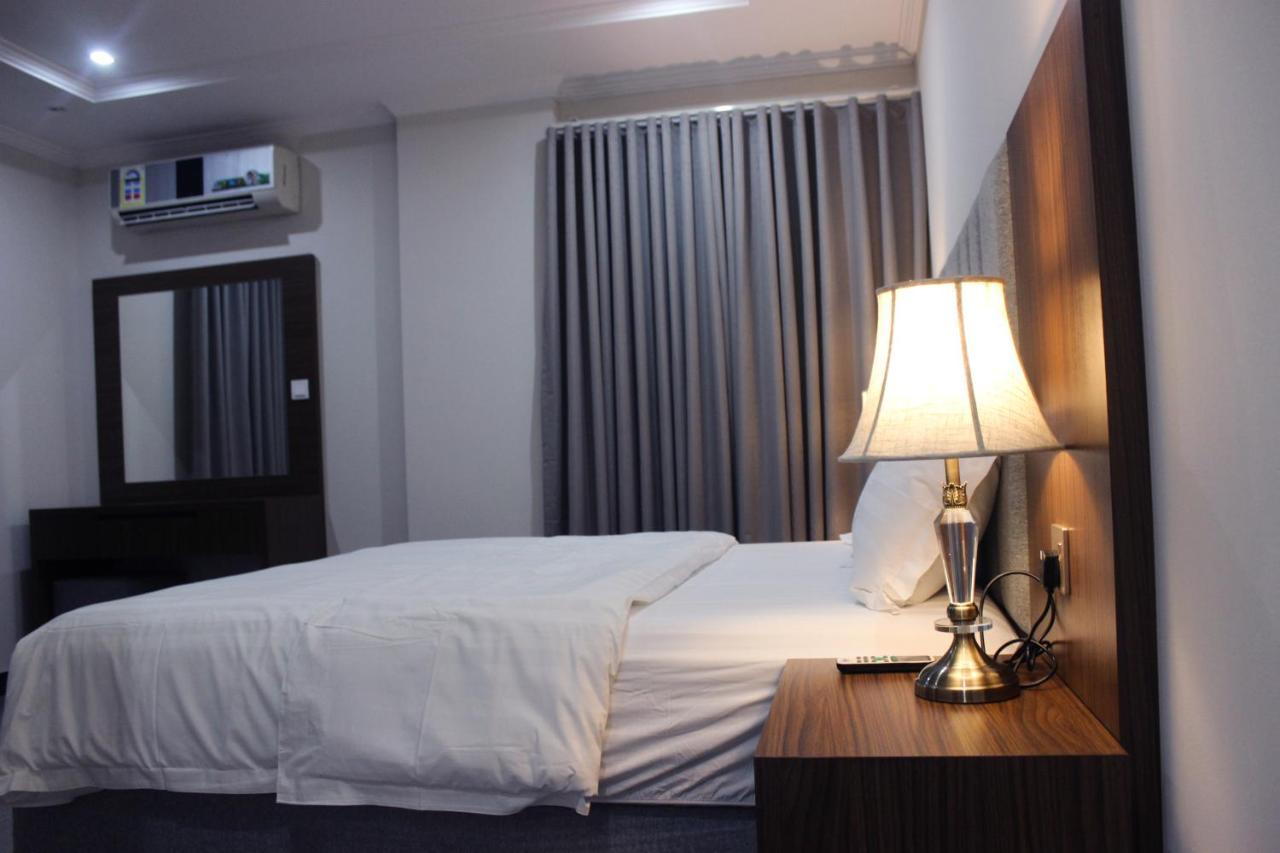 Golden Suites Jubail ภายนอก รูปภาพ