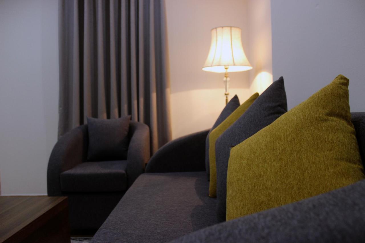 Golden Suites Jubail ภายนอก รูปภาพ