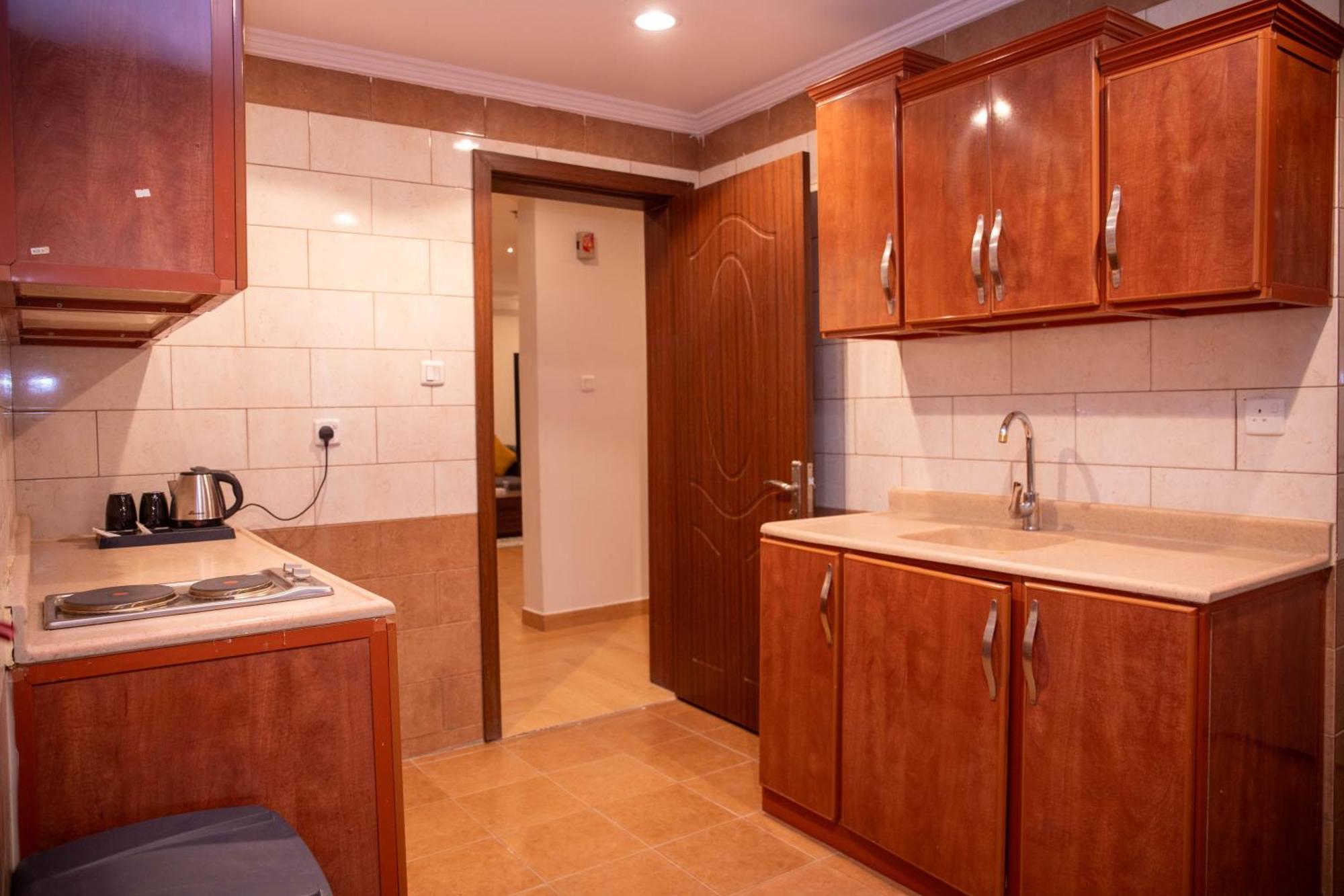 Golden Suites Jubail ภายนอก รูปภาพ